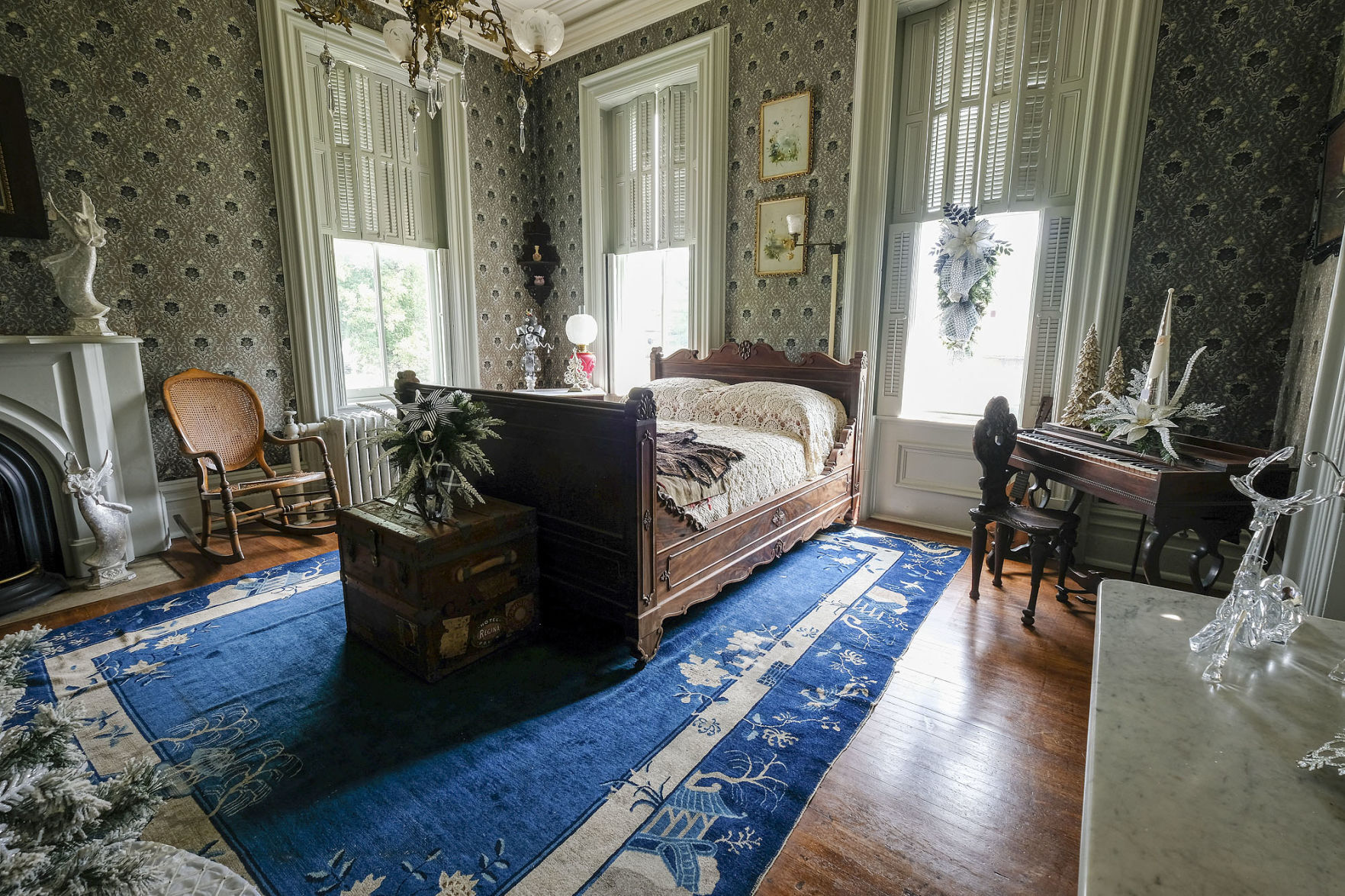 Magnolia Manor